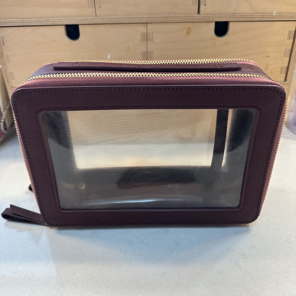 Truffle clarity jumbo jetset case